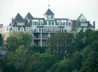 Crescent Hotel Eureka Springs